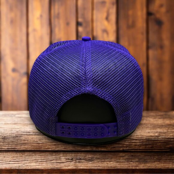 The Beach Boys 1983 Tour Mens Trucker Hat Purple Snapback 60s Surf Rock Ball Cap - Picture 2 of 4